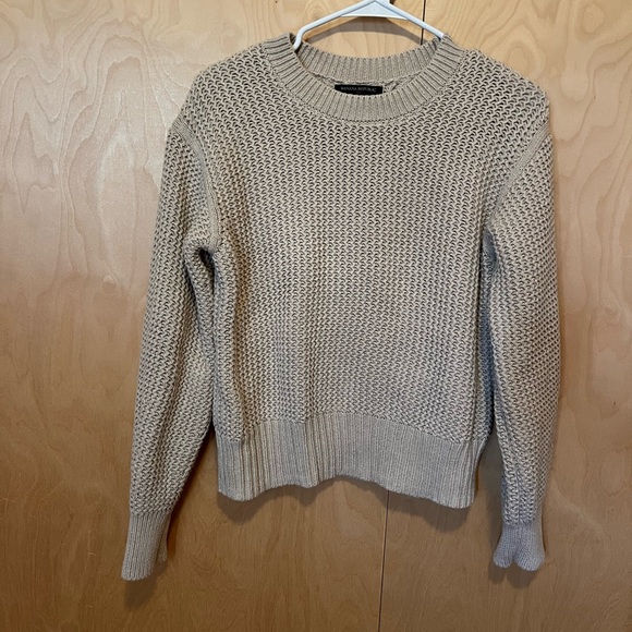 Banana Republic Sweaters - Banana Republic Women’s Textured Pullover Sweater